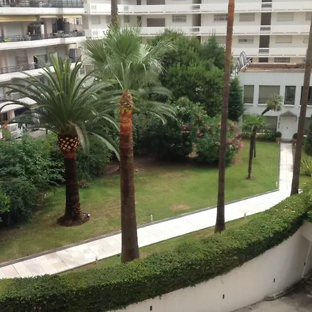 Miramar Premium 2 Bedroom 2 Bath Balcony Sea View By Olam Properties דירה קאן